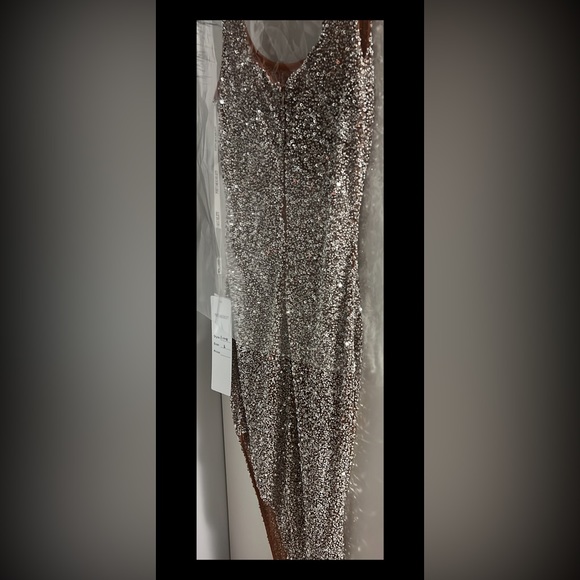 Meet your Posher, Ursula - Picture 6 of 6